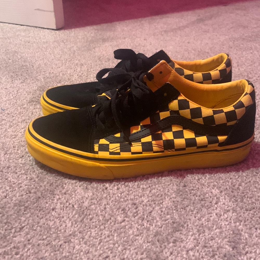 Mono/Check Yellow/Black Checkerboard Vans (womens)